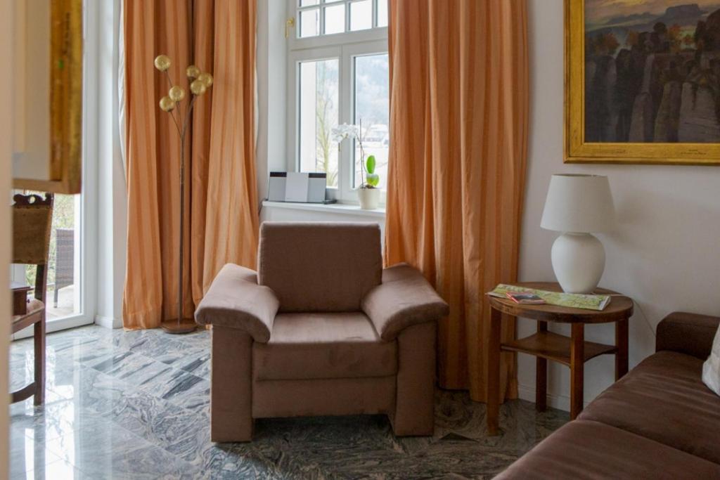Villa Elbufer Bad Schandau Esterno foto